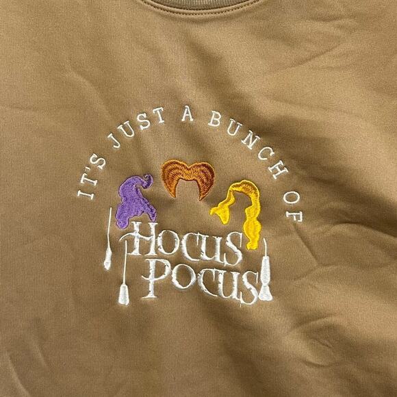 Unbranded Hocus Pocus Fleece Lined Sweatshirt Women's Sz M Halloween Embroidered - Picture 3 of 4